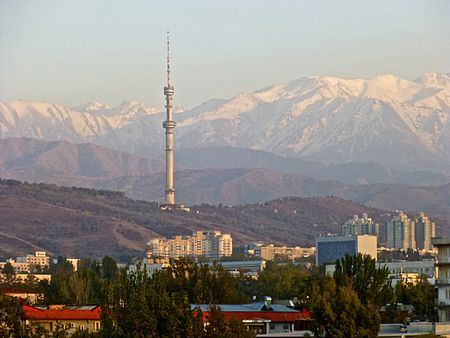 450px-TV-Turm_Almaty_-_3